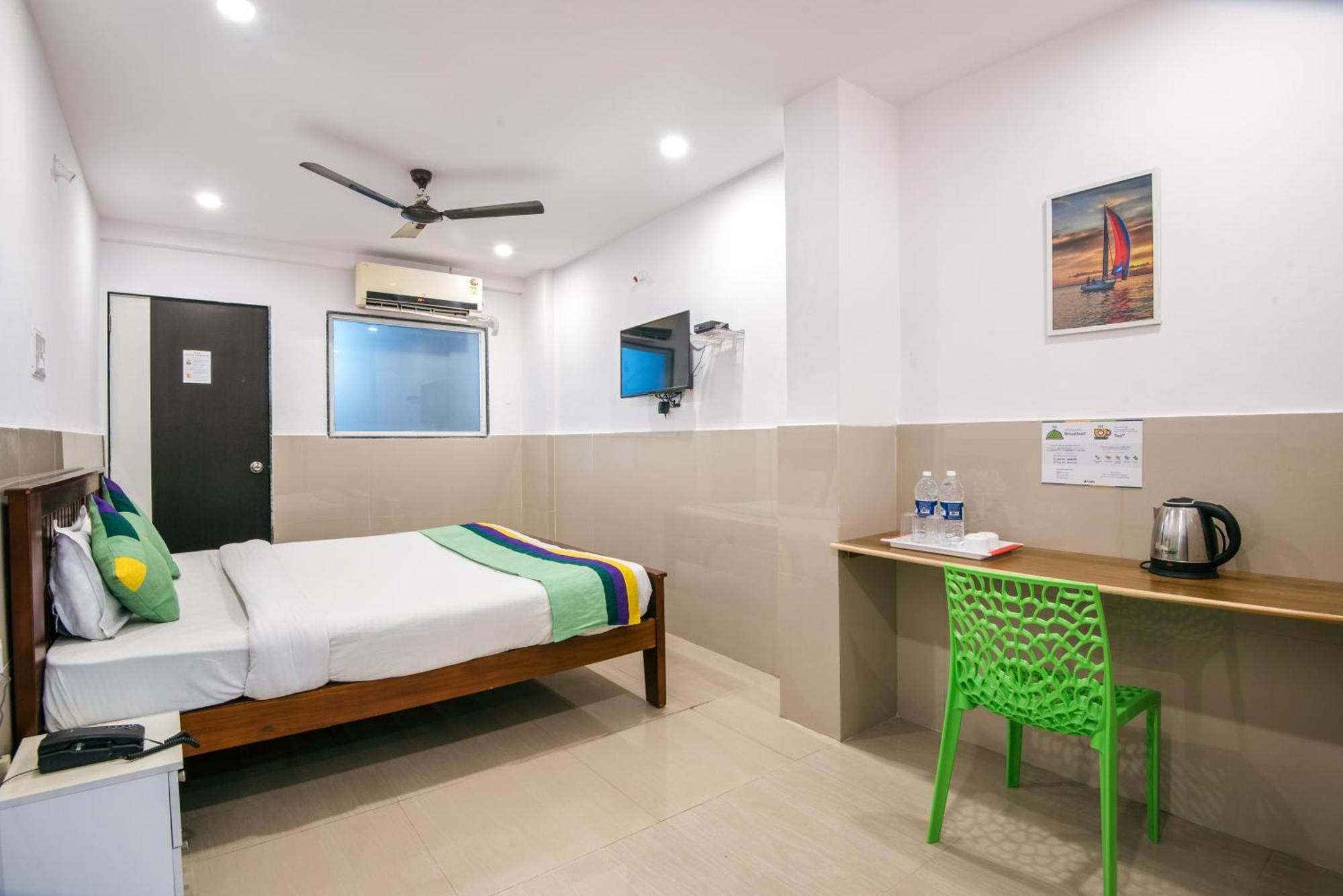 Treebo Empire Executive Premium Hotell Hinjawadi Eksteriør bilde